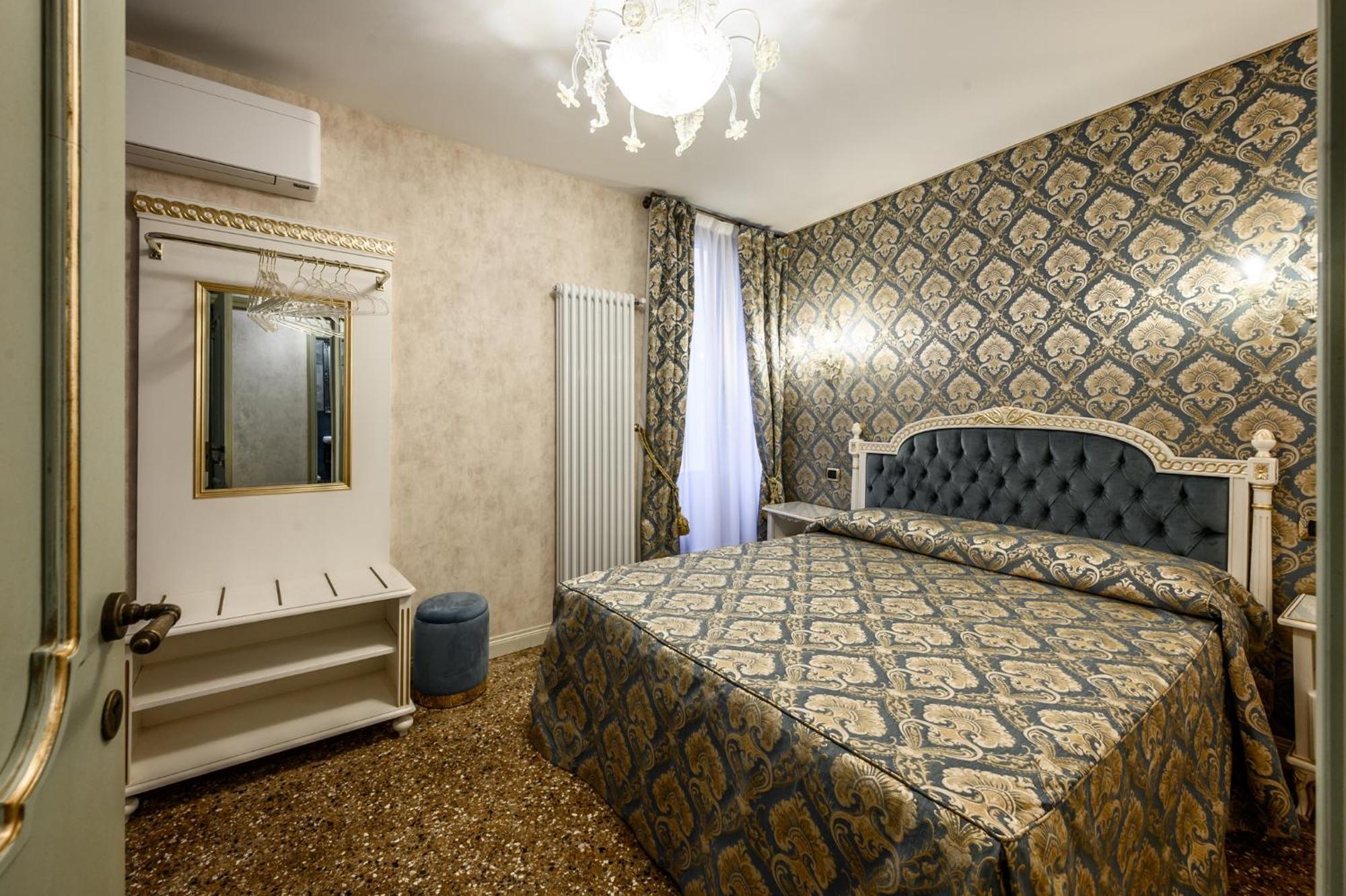 Ferienwohnung Ca Rialto 4122 - Luxury Terrace Venedig Exterior foto
